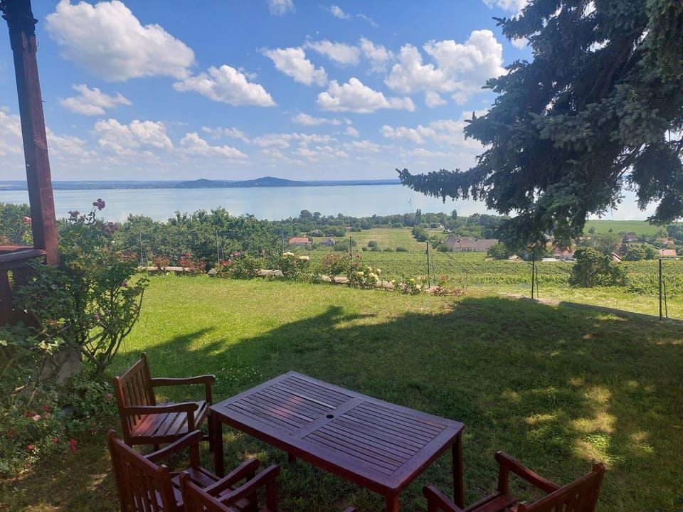 Villa Margaretha Apartment in Hungary
