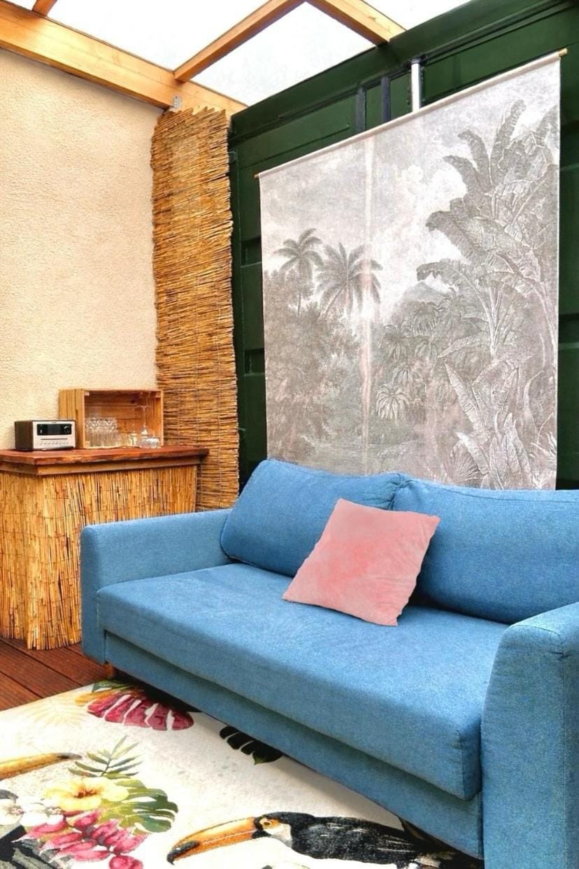 Designer Tiny House with Wraparound Sun Terrace & Garden Lounge Apartment in Berlin