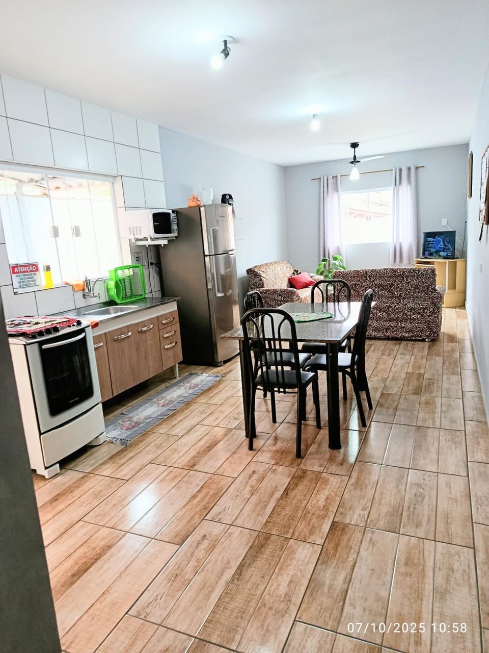 casa da Dora próx da praia House in Caraguatatuba