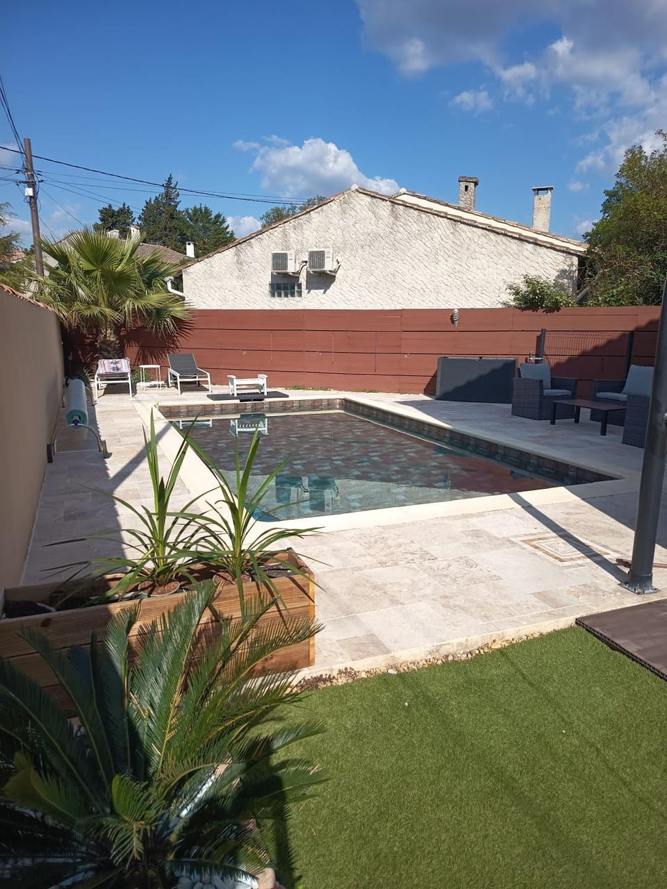 Swimming pool