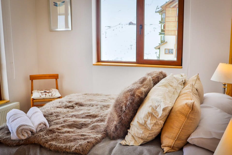 HOM I Valle Nevado de Lujo 4D3B Ski in-out Piscina Apartment in San Jose de Maipo