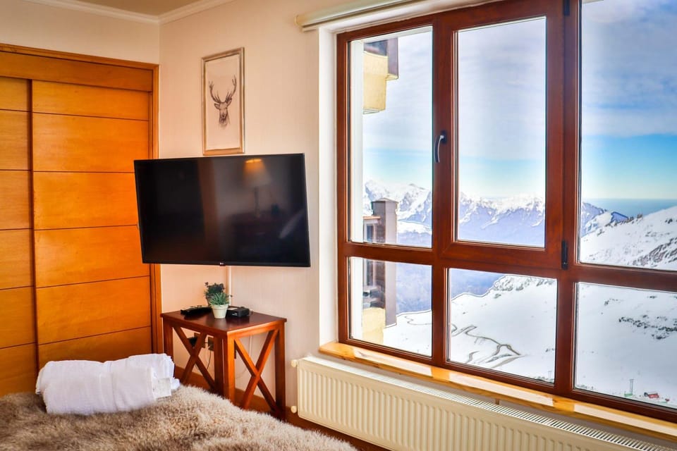 HOM I Valle Nevado de Lujo 4D3B Ski in-out Piscina Apartment in San Jose de Maipo