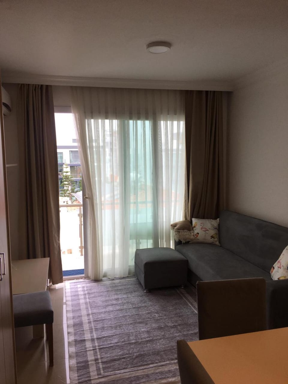 Seating area