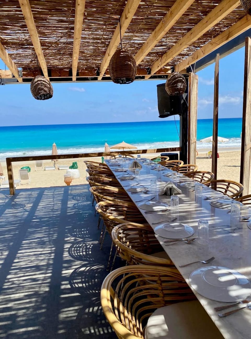 Dining area, Beach