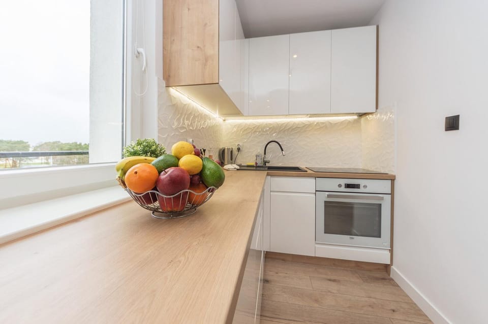 Food and drinks, oven, stove