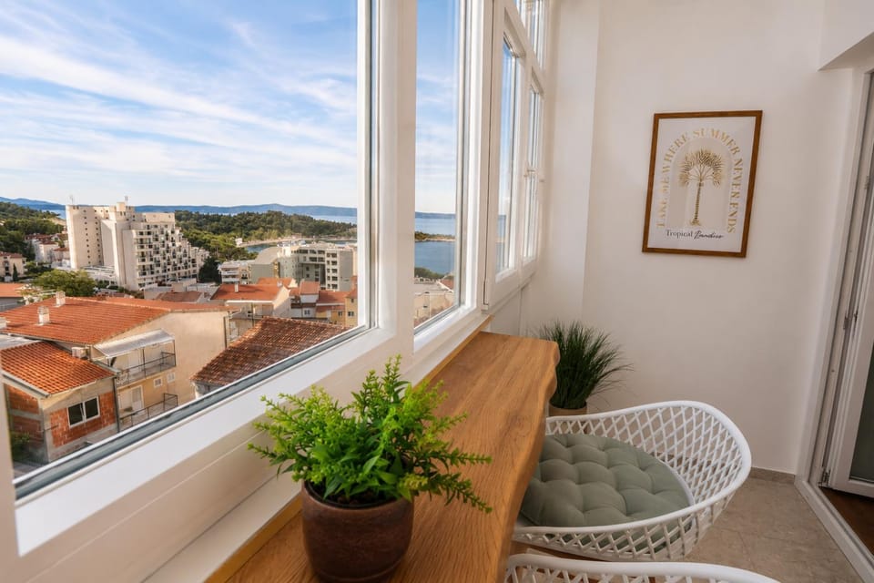 Day, Natural landscape, View (from property/room), Balcony/Terrace, Seating area, City view, Sea view