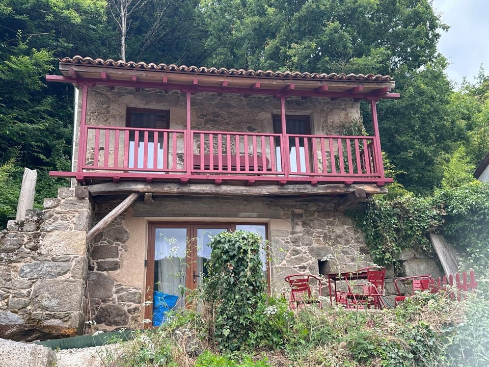 Property building, Balcony/Terrace