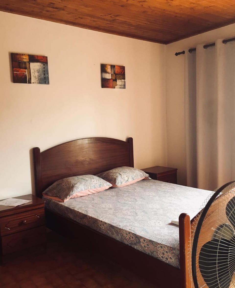 Bed, Balcony/Terrace, Photo of the whole room, Bedroom, internet, laundry
