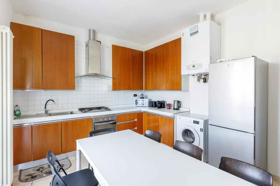 Kitchen or kitchenette, dishwasher, oven, pet friendly, stove, toaster