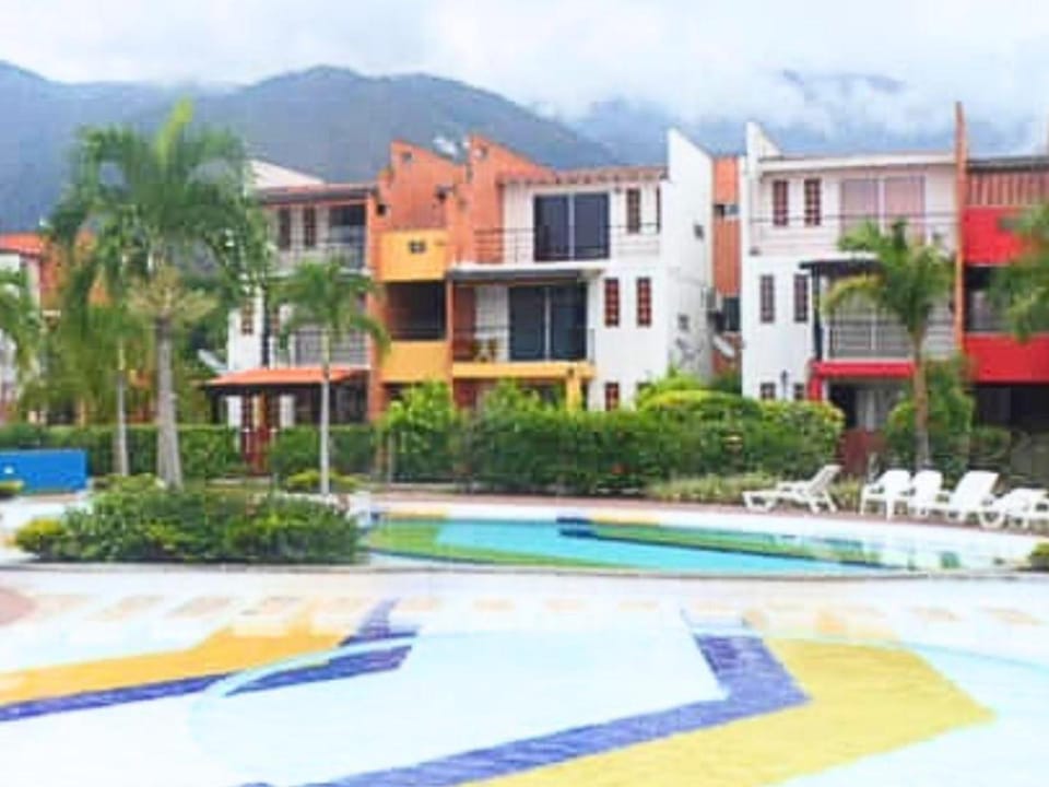 Property building, Pool view