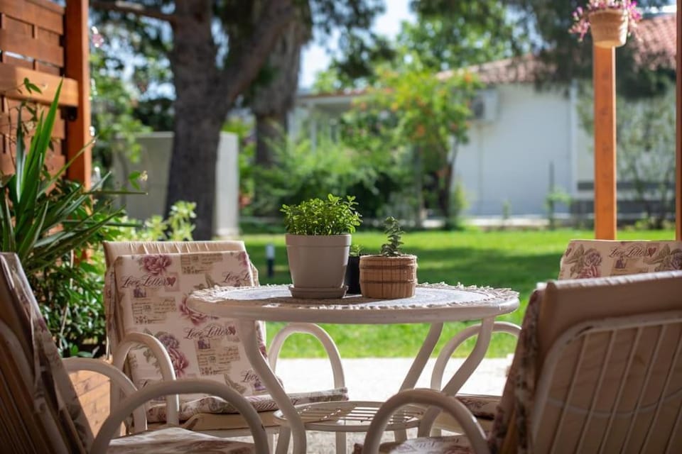 Nerium - Golden Fig Sykia lodge House in Halkidiki