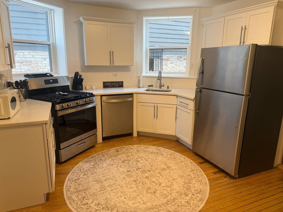 The Lyons' Lair Apartment in Chicago