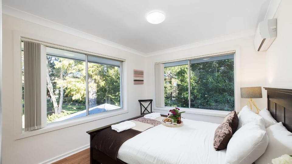 Bay Serene House in Nelson Bay