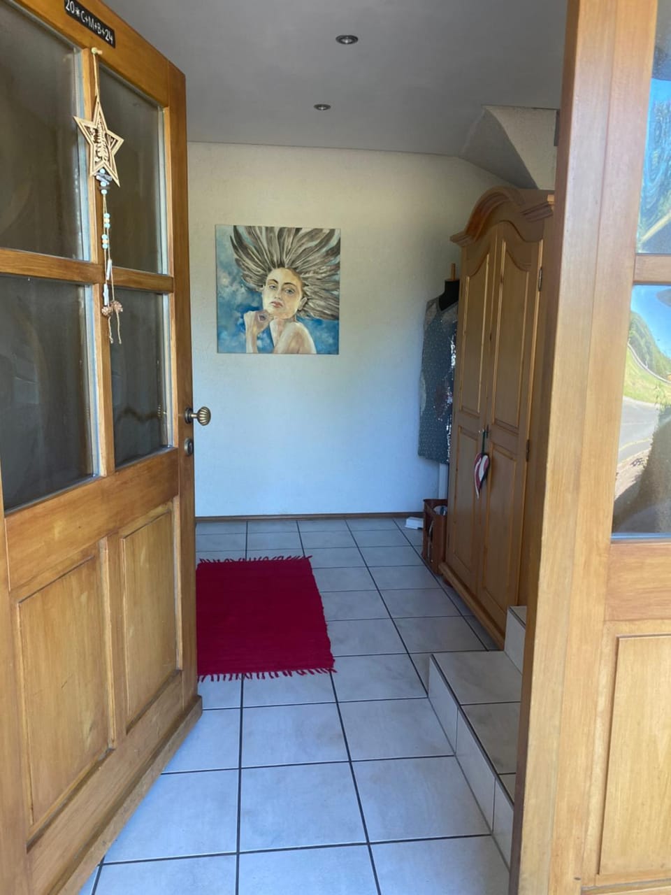 Facade/entrance, wardrobe