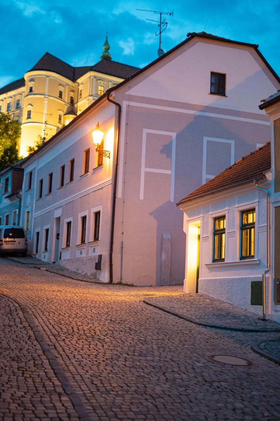 Neighbourhood