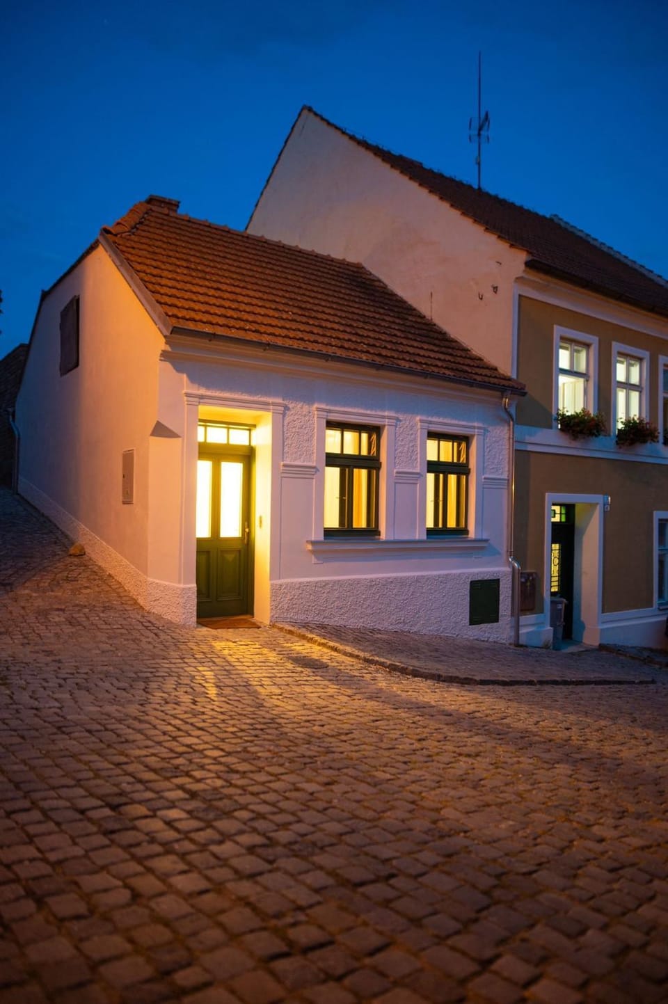 Property building, Night