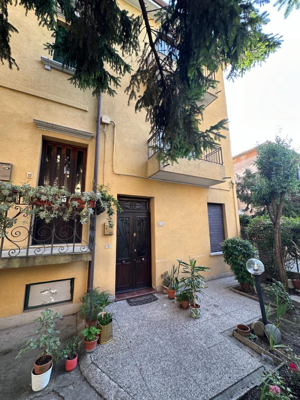 Property building, Garden view