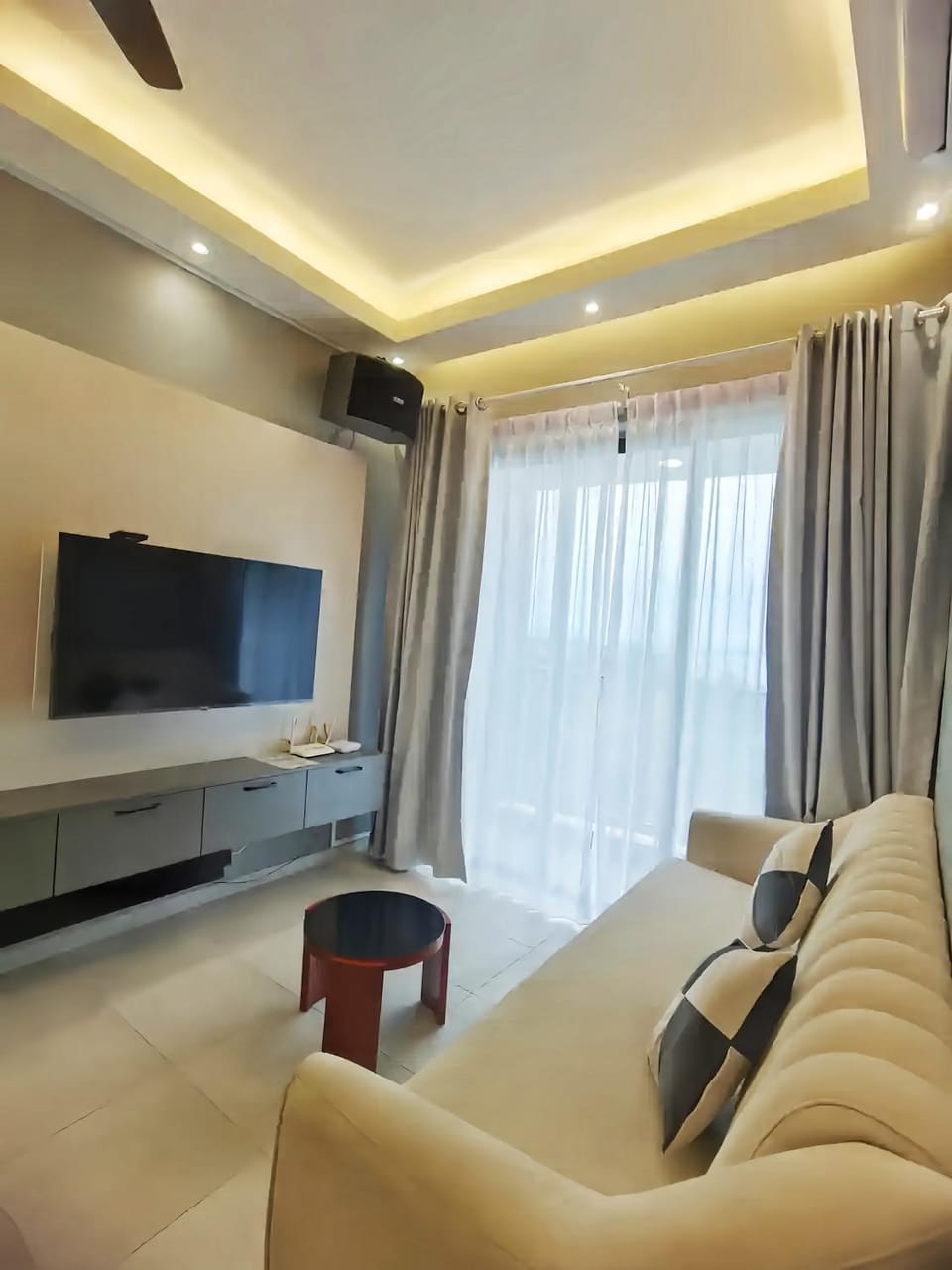 TV and multimedia, Living room, Seating area