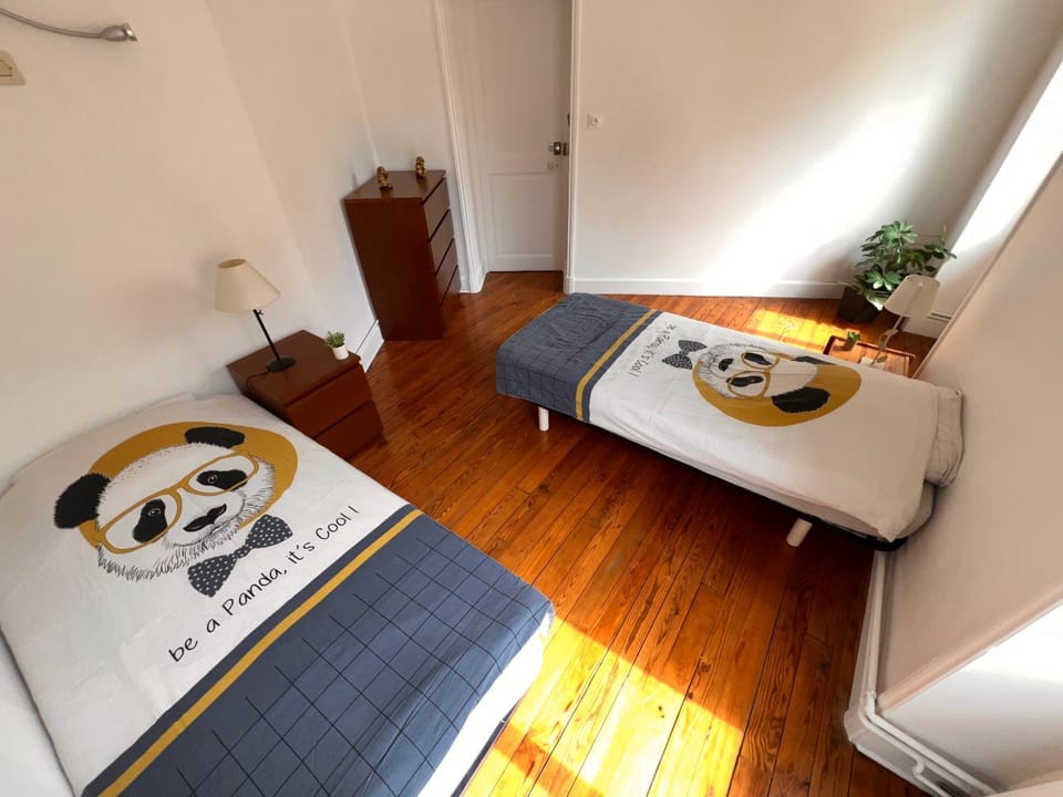 Appartement centre-ville très spacieux avec 4 chambres Apartment in Auvergne-Rhône-Alpes