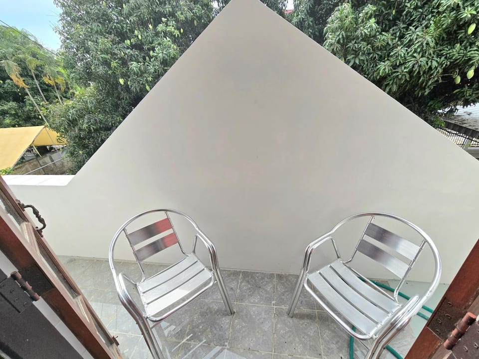 cozy H2 Apartment in Chon Buri Changwat