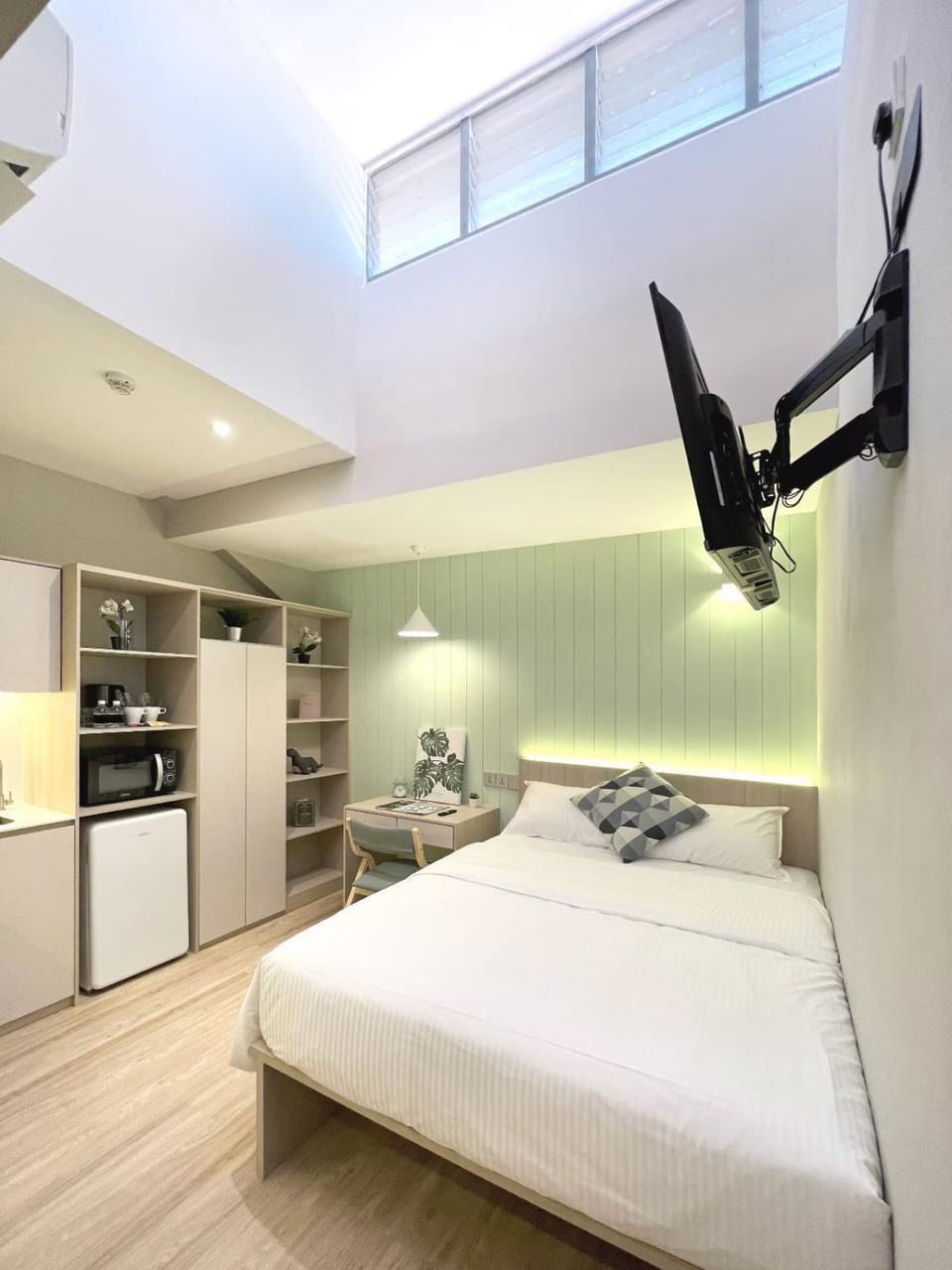 Bed, Bedroom, wardrobe