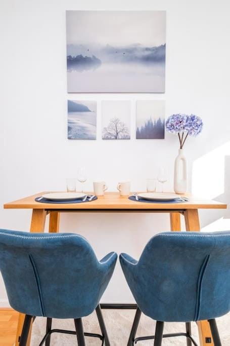 Elegant Studio in Downtown - Free Wi-Fi Apartment in Helsinki