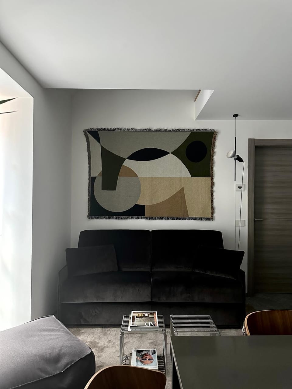 Living room, Photo of the whole room