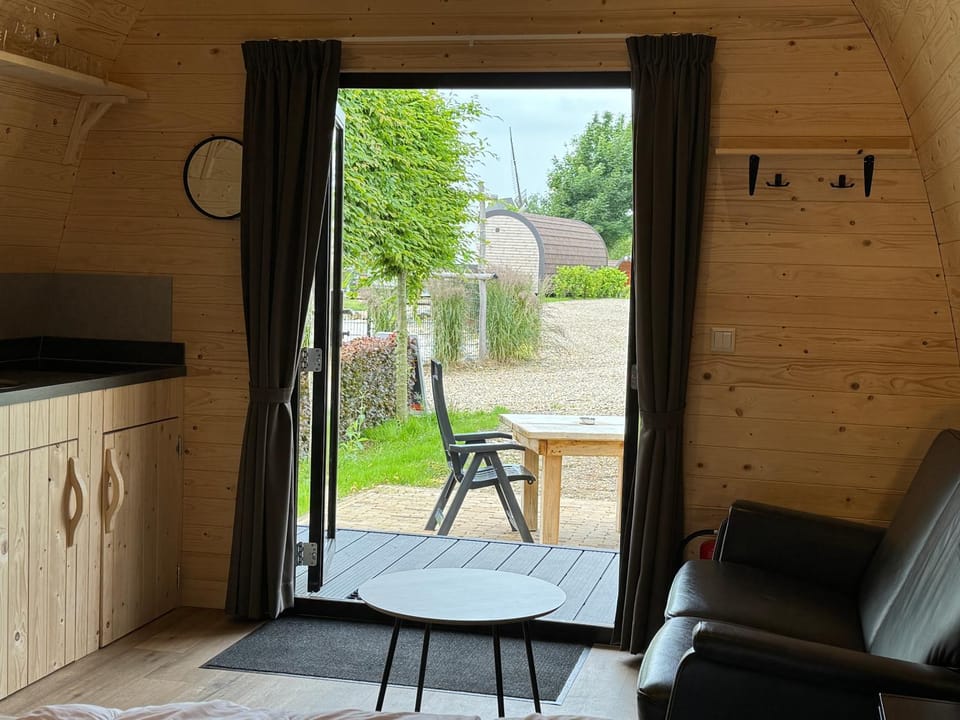 Woodlodge de luxe 2 persoons Campground/ 
RV Resort in Limburg (province)