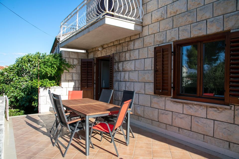 Balcony/Terrace, Balcony/Terrace