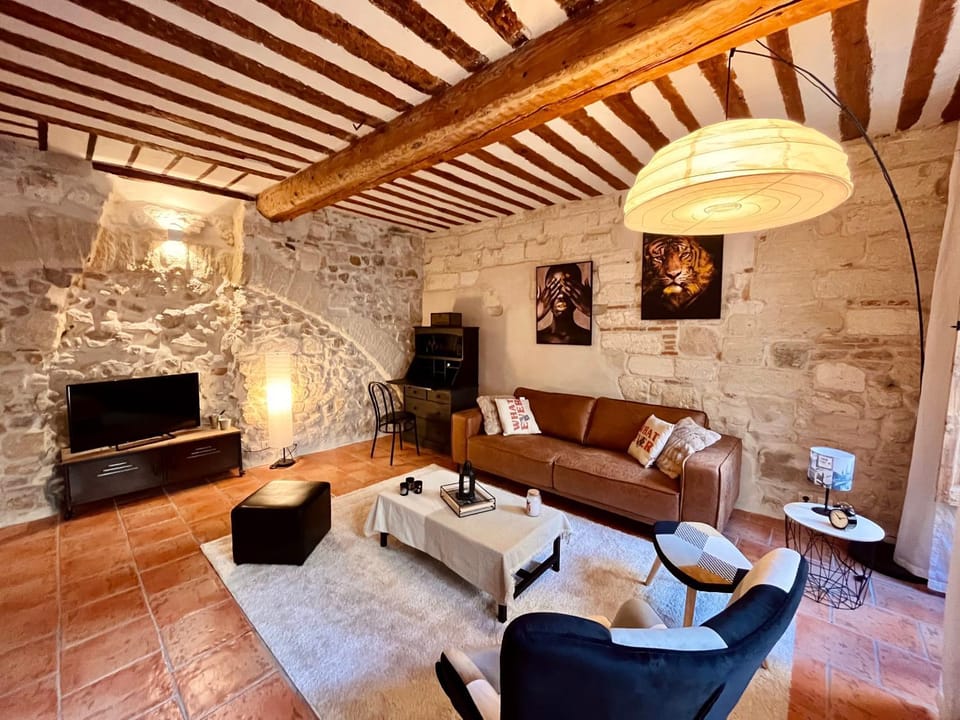 Magnifique appartement 70m2 proche du palais des papes Apartment in Avignon