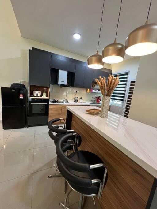 RUMAH CAMAR by IMPIAN HOMESTAY KLIA - SALAK TINGGI - NILAI House in Negeri Sembilan, Malaysia