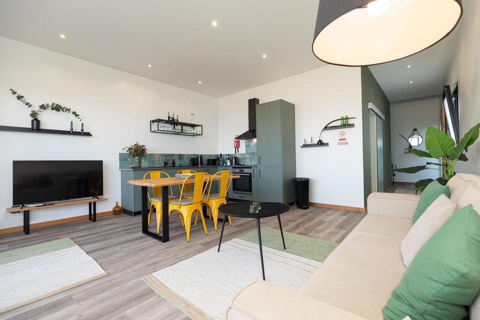 The View Flat by Rent-a-key House in Funchal
