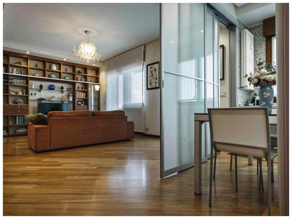 Library, Kitchen or kitchenette, Living room, Seating area