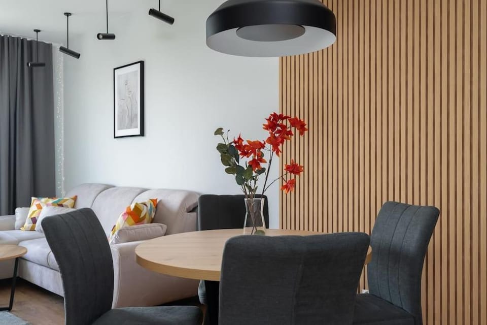 Skyline Apartment by KRAMM Apartment in Poznan
