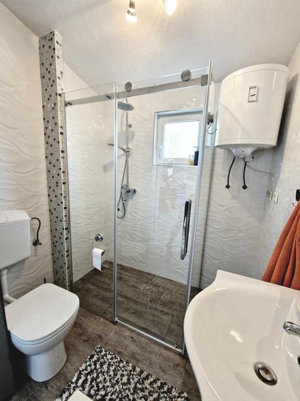 Shower, Toilet, Bathroom
