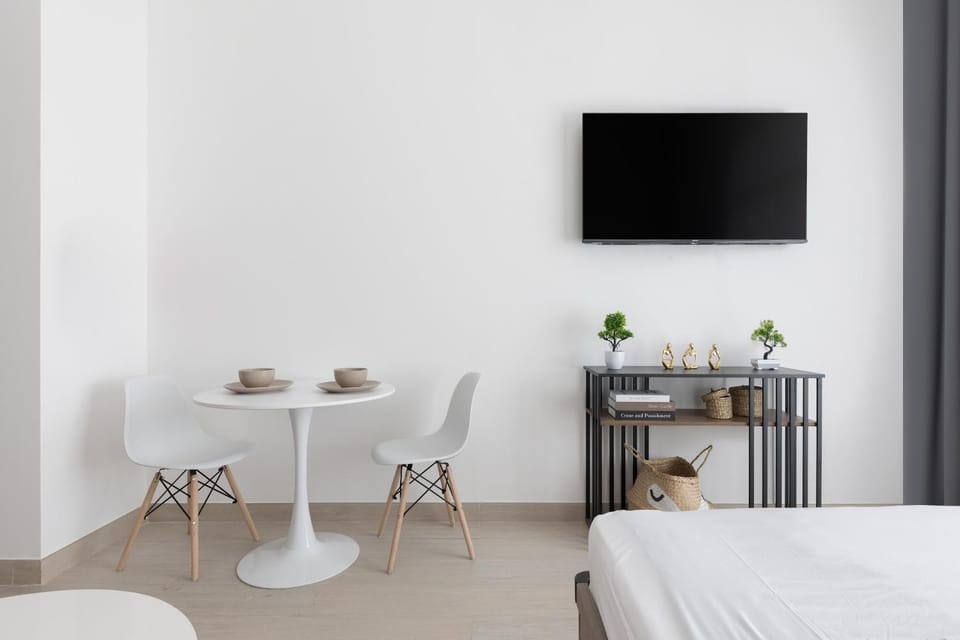 TV and multimedia, Seating area