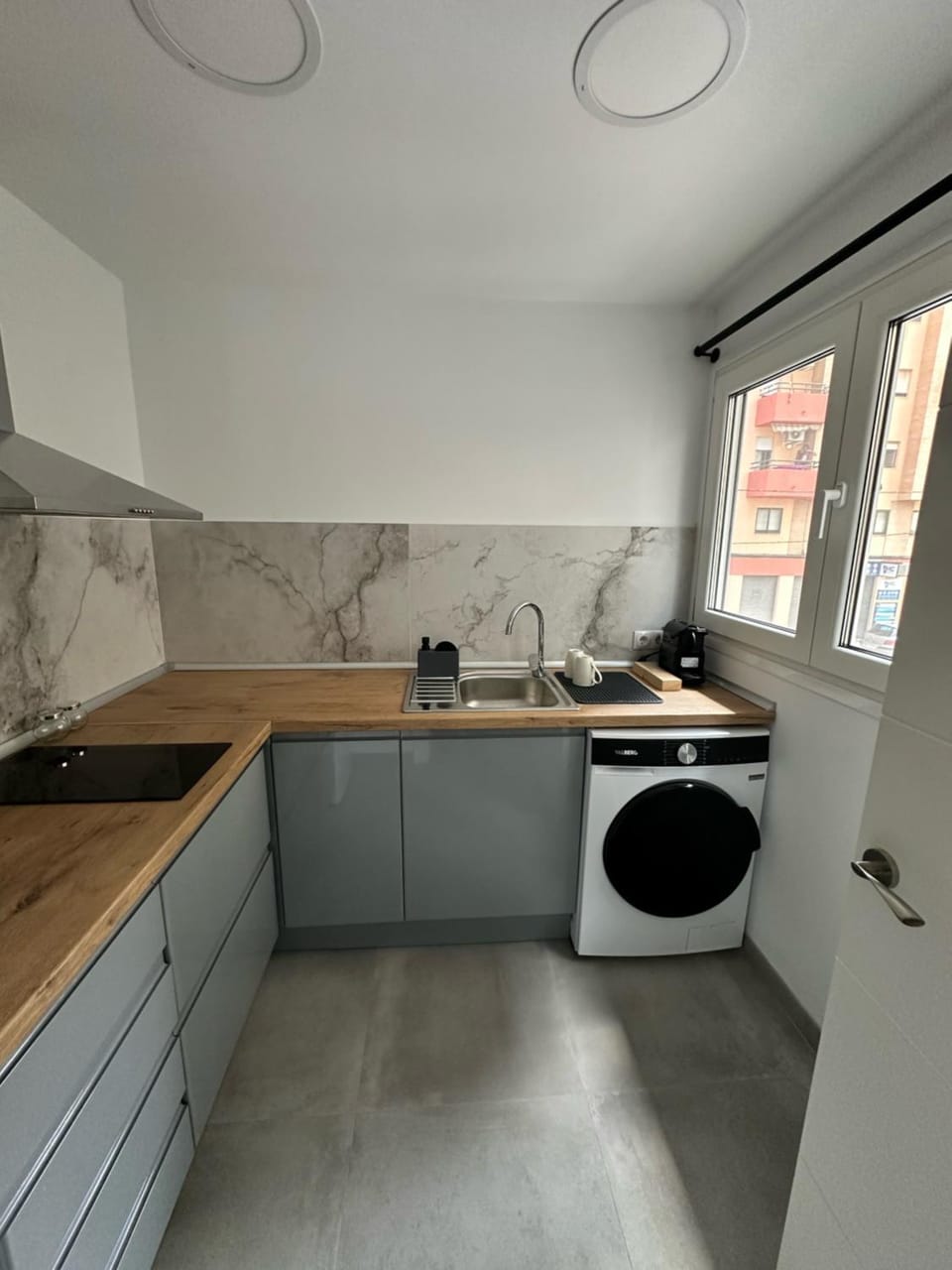 Kitchen or kitchenette, stove