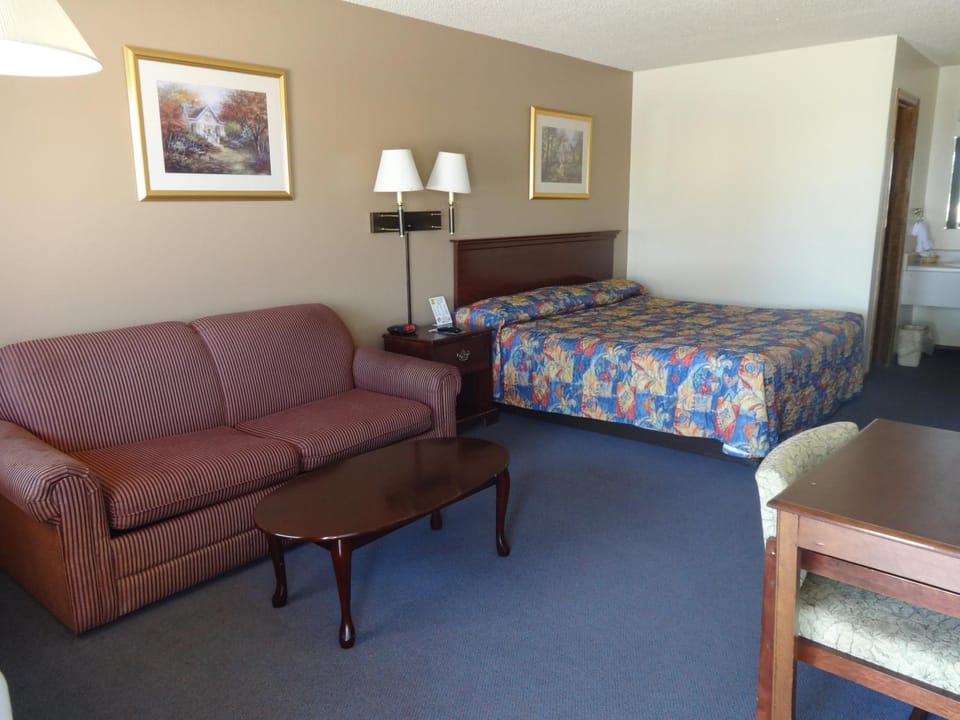 National 9 Inn Motel in Garden City