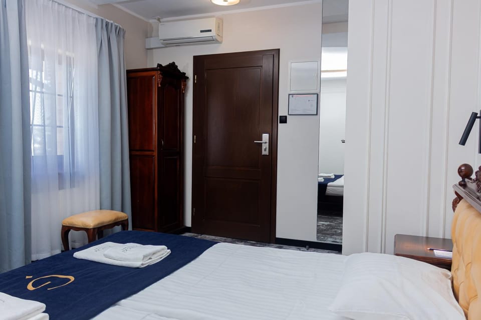 Hotel & Restauracja Gniecki Hotel in Poland