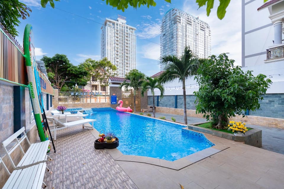 Swimming pool