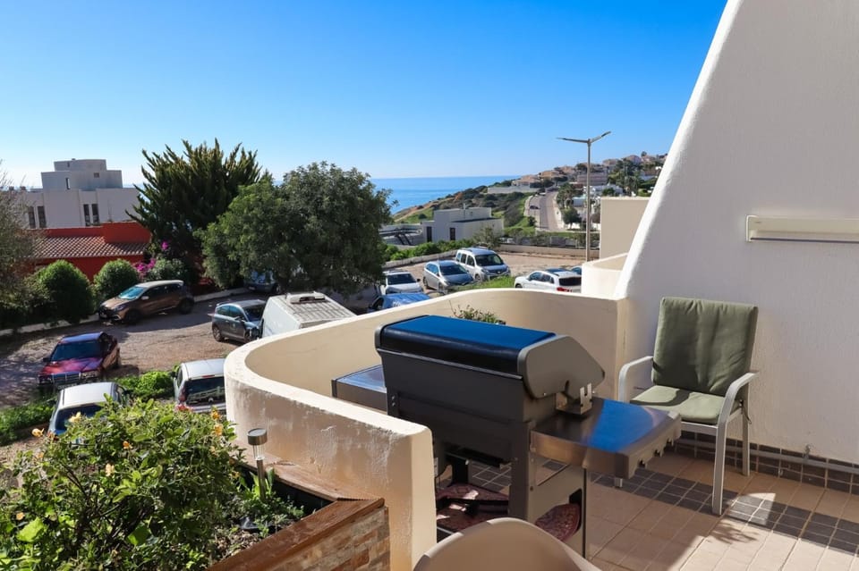 View (from property/room), Balcony/Terrace, Sea view