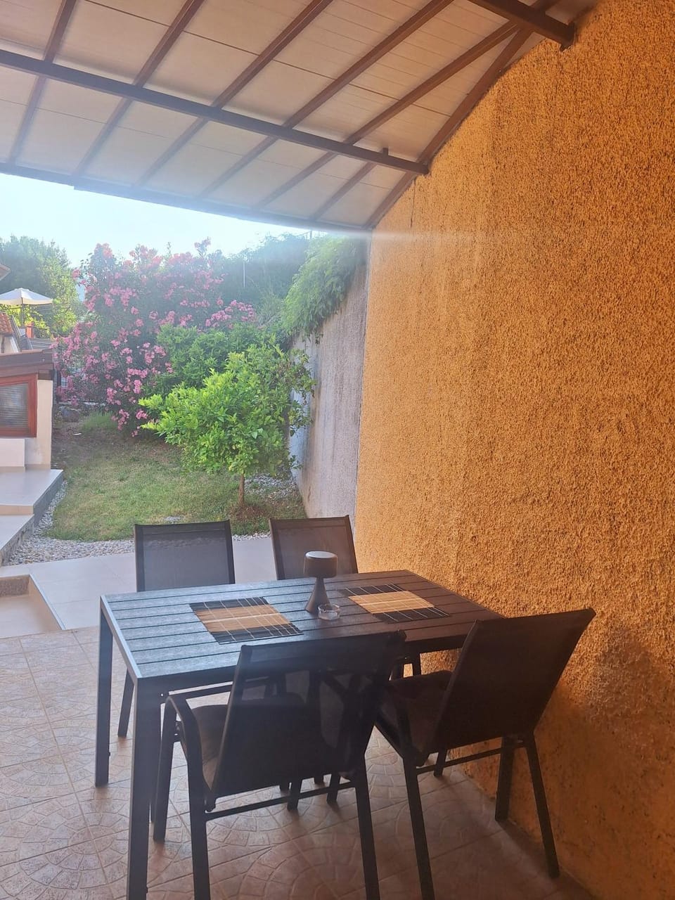 Seating area