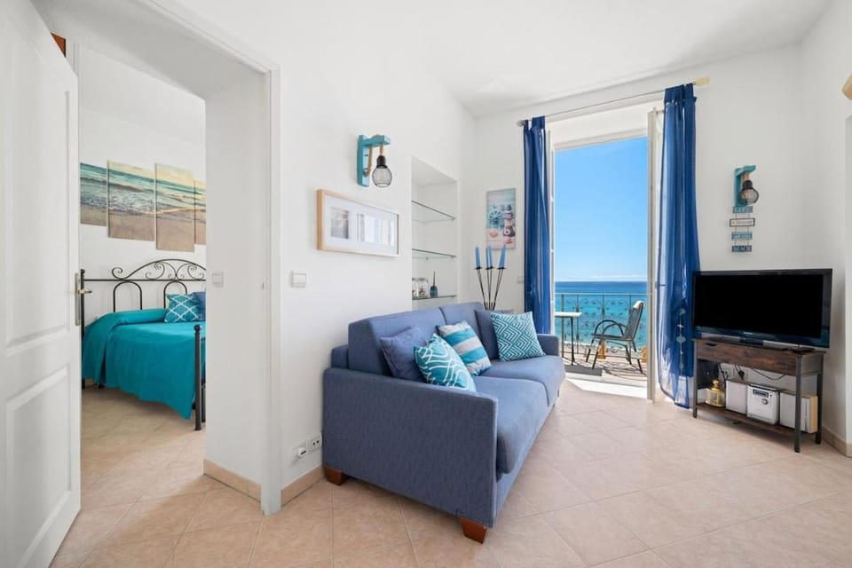 LE GALET - Hyper Centre - Vue exceptionnelle Mer Apartment in Menton