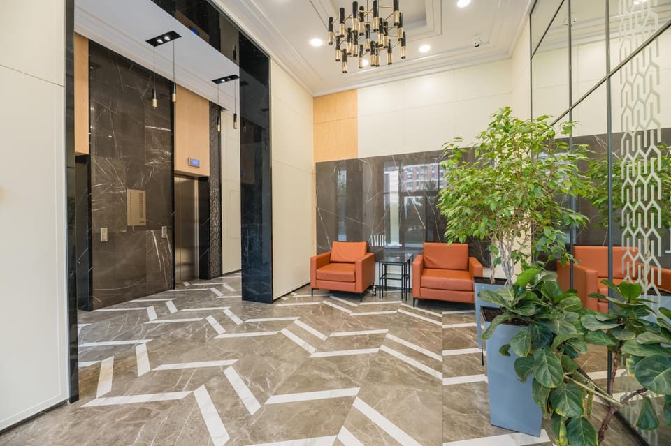 Стильные семейные апартаменты ТРЦ Mega Apartment in Almaty