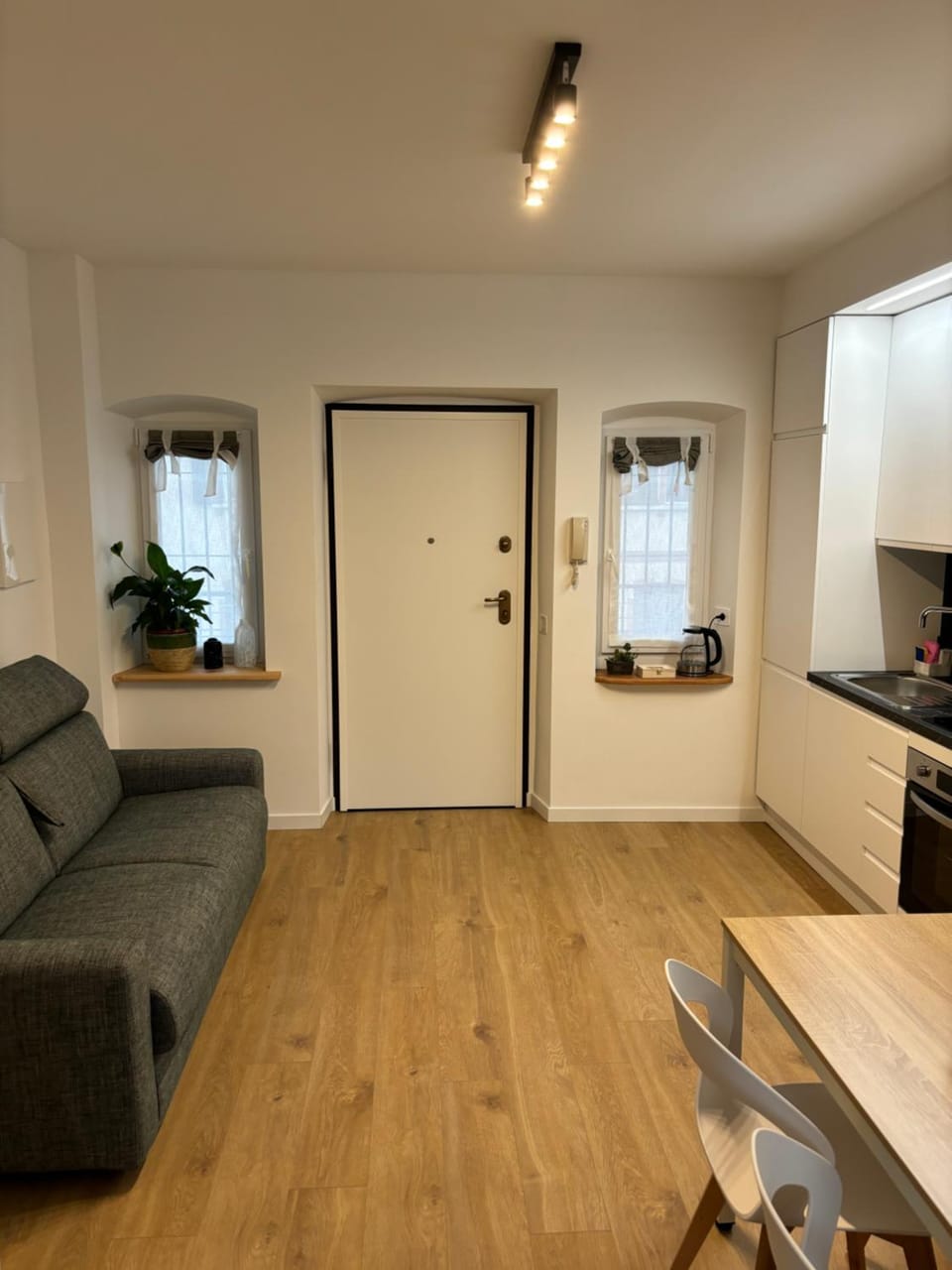 Mira Lago Apartment in Province of Lecco