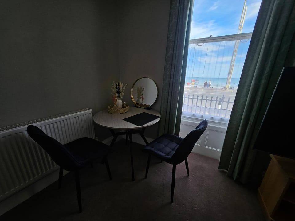 Lion House, Seafront Apartments Apartment in Weymouth