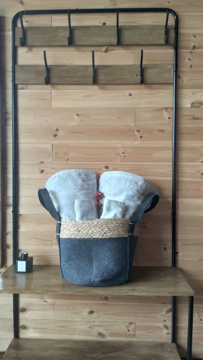 Riverside cabin Cabin in County Limerick