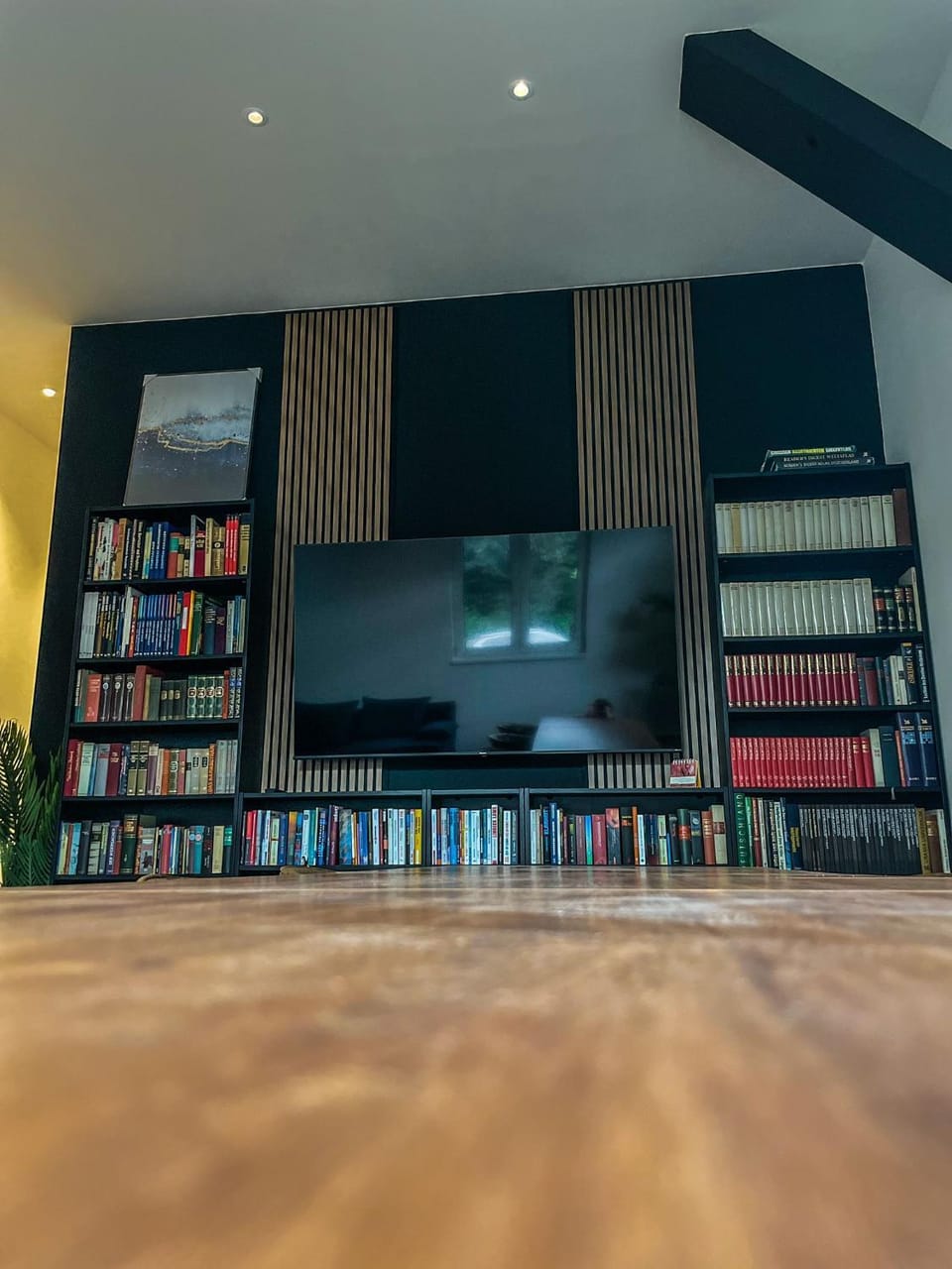 Communal lounge/ TV room, Library, TV and multimedia, Evening entertainment