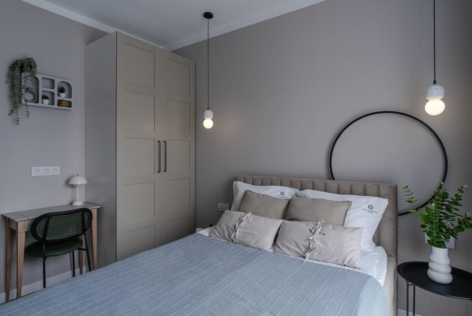 Bed, Photo of the whole room, Bedroom, wardrobe