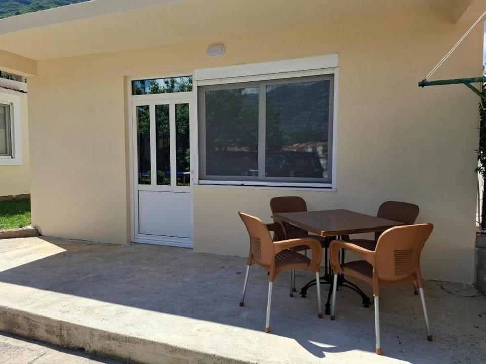 Property building, Patio, Day, Seating area